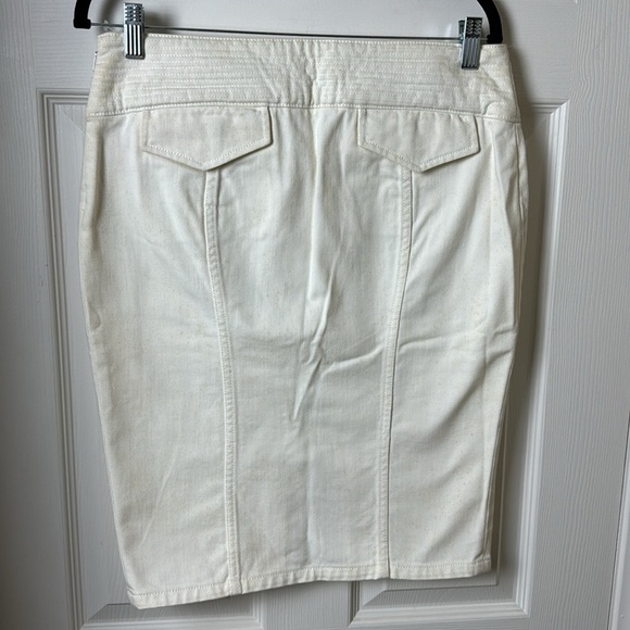 GUCCI White Denim Skirt - Size 44 EU (US 8) - Picture 2 of 11
